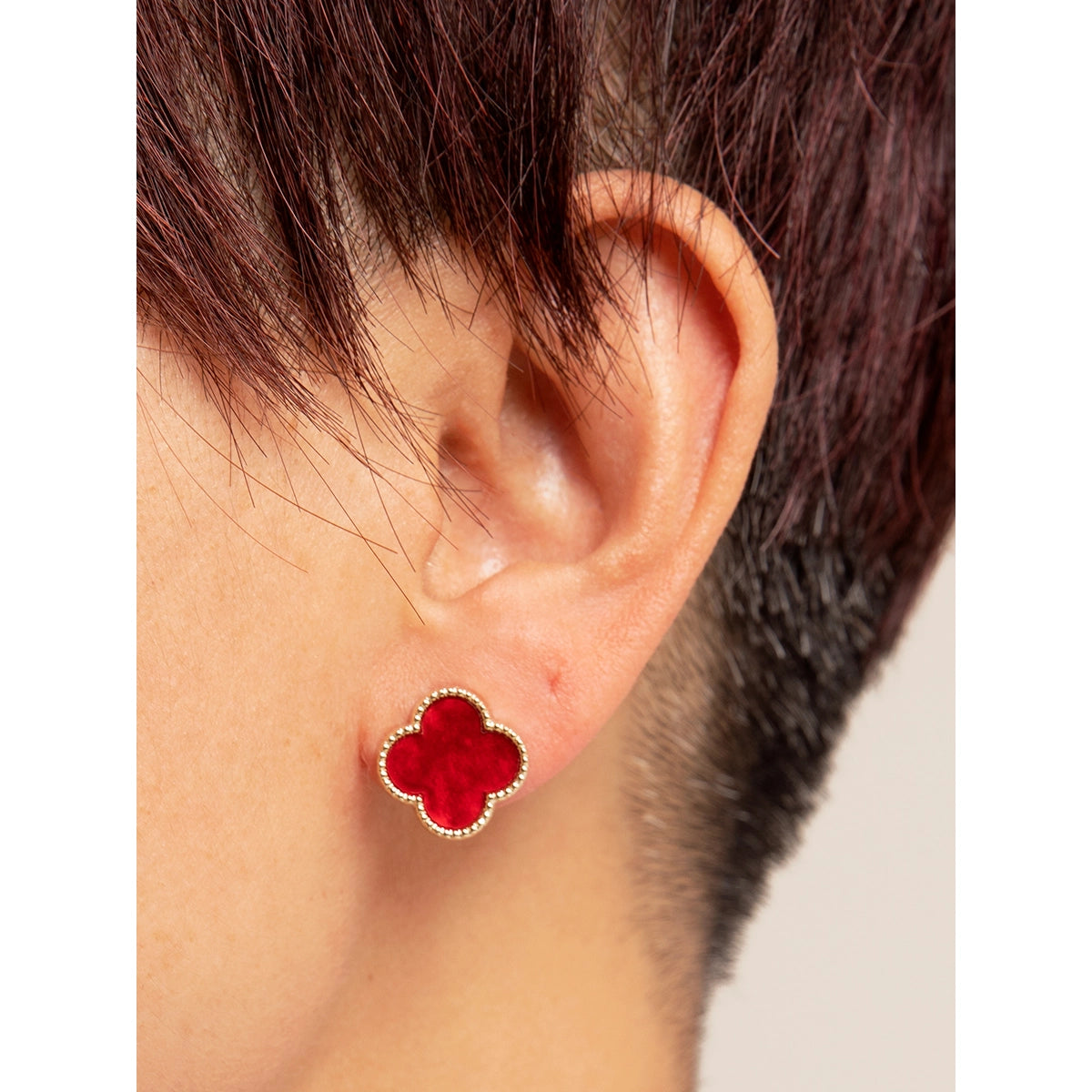 Resin Quatrefoil Stud Earring - Willow and Queen